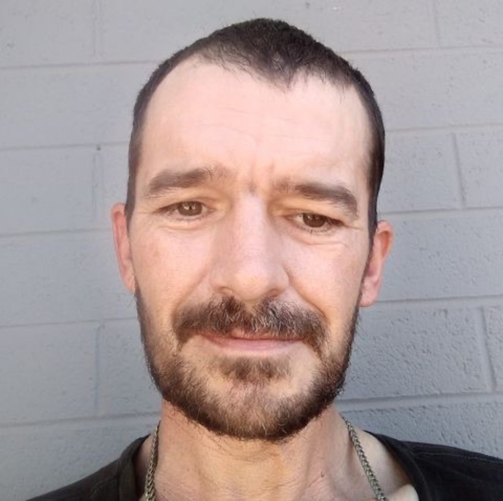 Meet your Posher, Jason